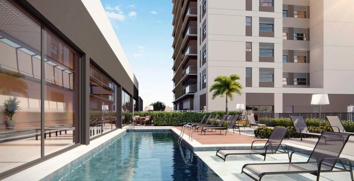 piscina_coberta_com_raia_de_12_metros_e_sistema_antissuccao